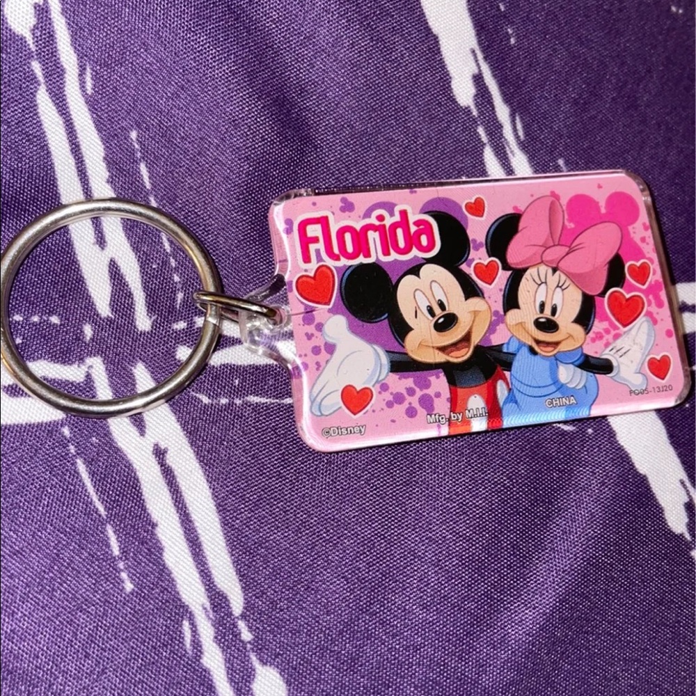 Disney Valentine’s Day keychain!